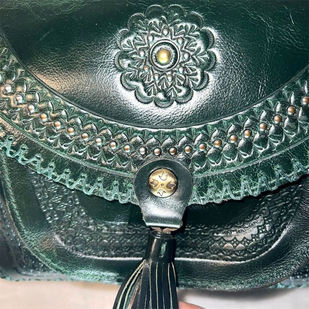 Patricia Nash Beaumont Dark Green Crossbody Bag Flap Tassel - Picture 4 of 15